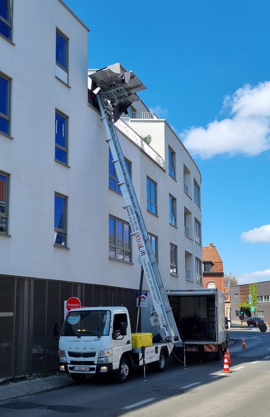 Verhuislift huren Menen